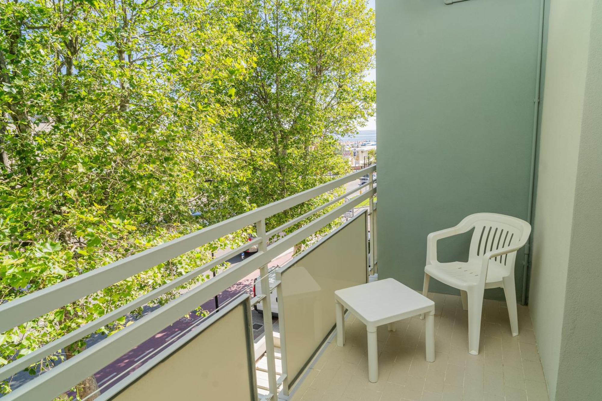 Hotel Ondina E Milazzo Cervia Exteriör bild